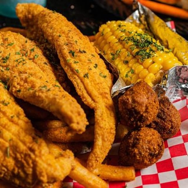 Fish Plate.